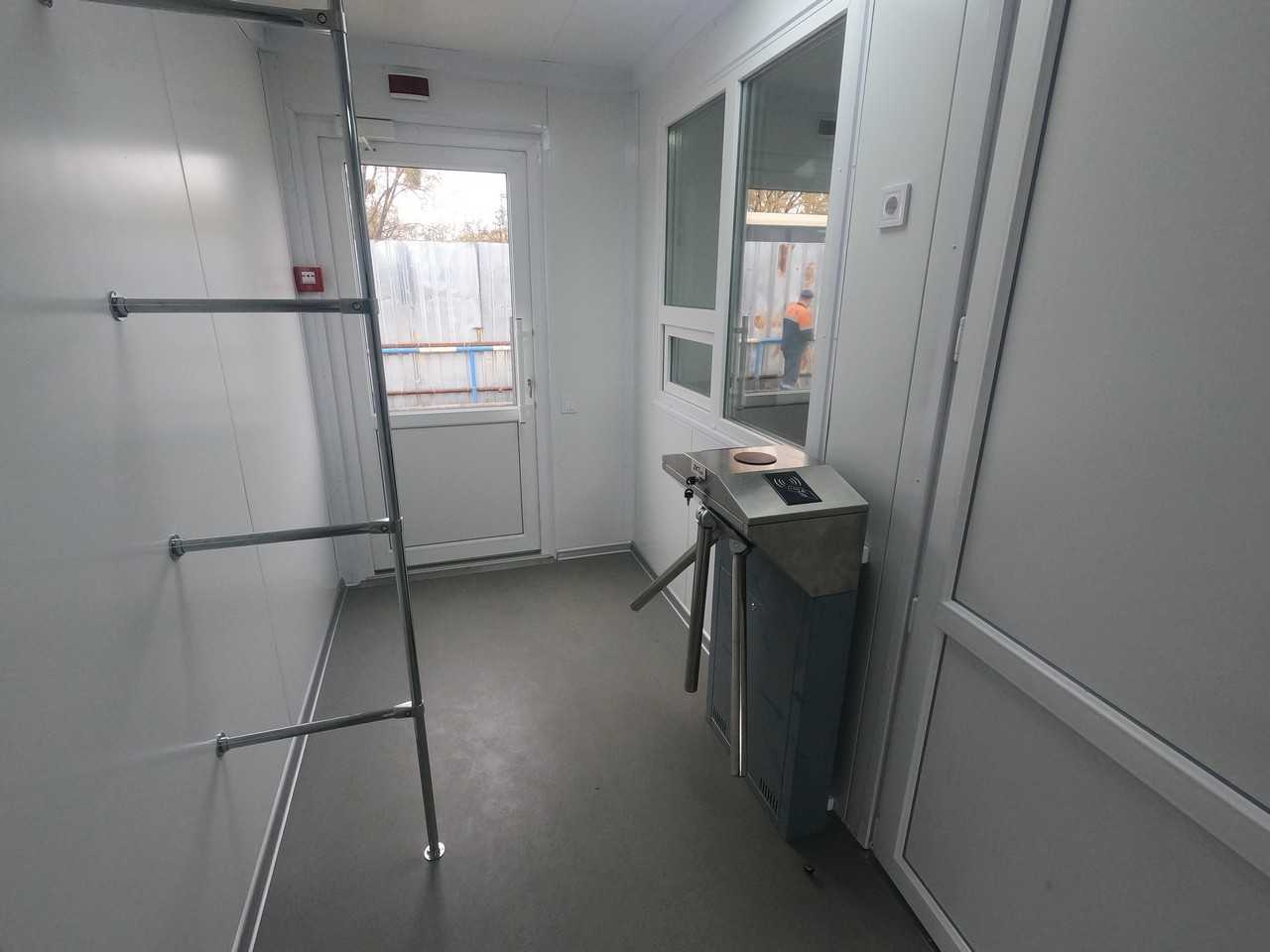 210 Модульний офіс на 8 людей 210 Модульний офіс на 8 людей