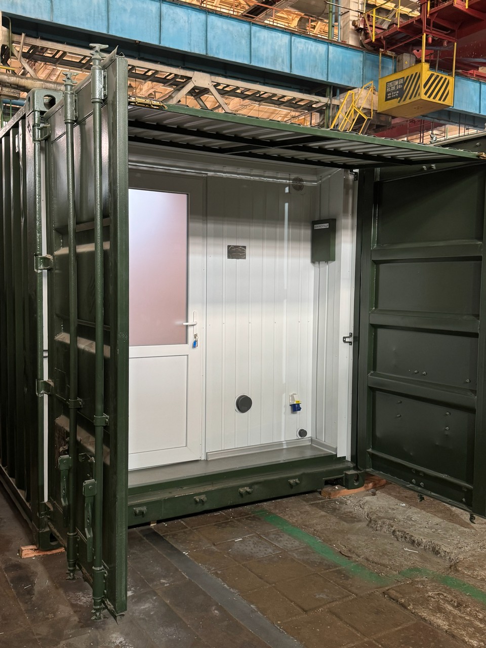 Сантехнічний модуль на базі контейнера Сантехнічний модуль на базі контейнера