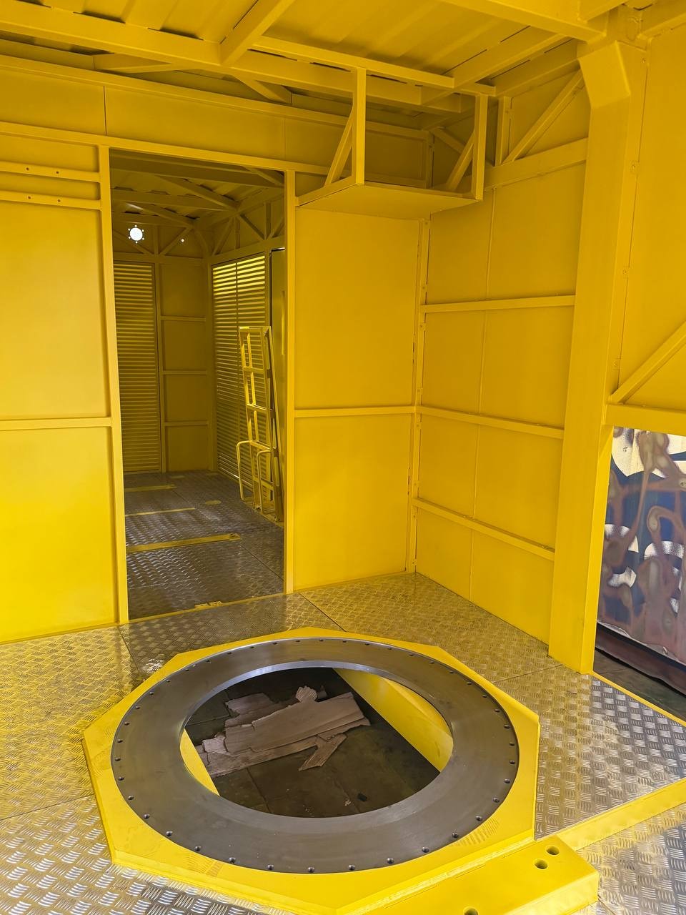 Мобільний зварний завод для зварювання рельсів Мобільний зварний завод для зварювання рельсів