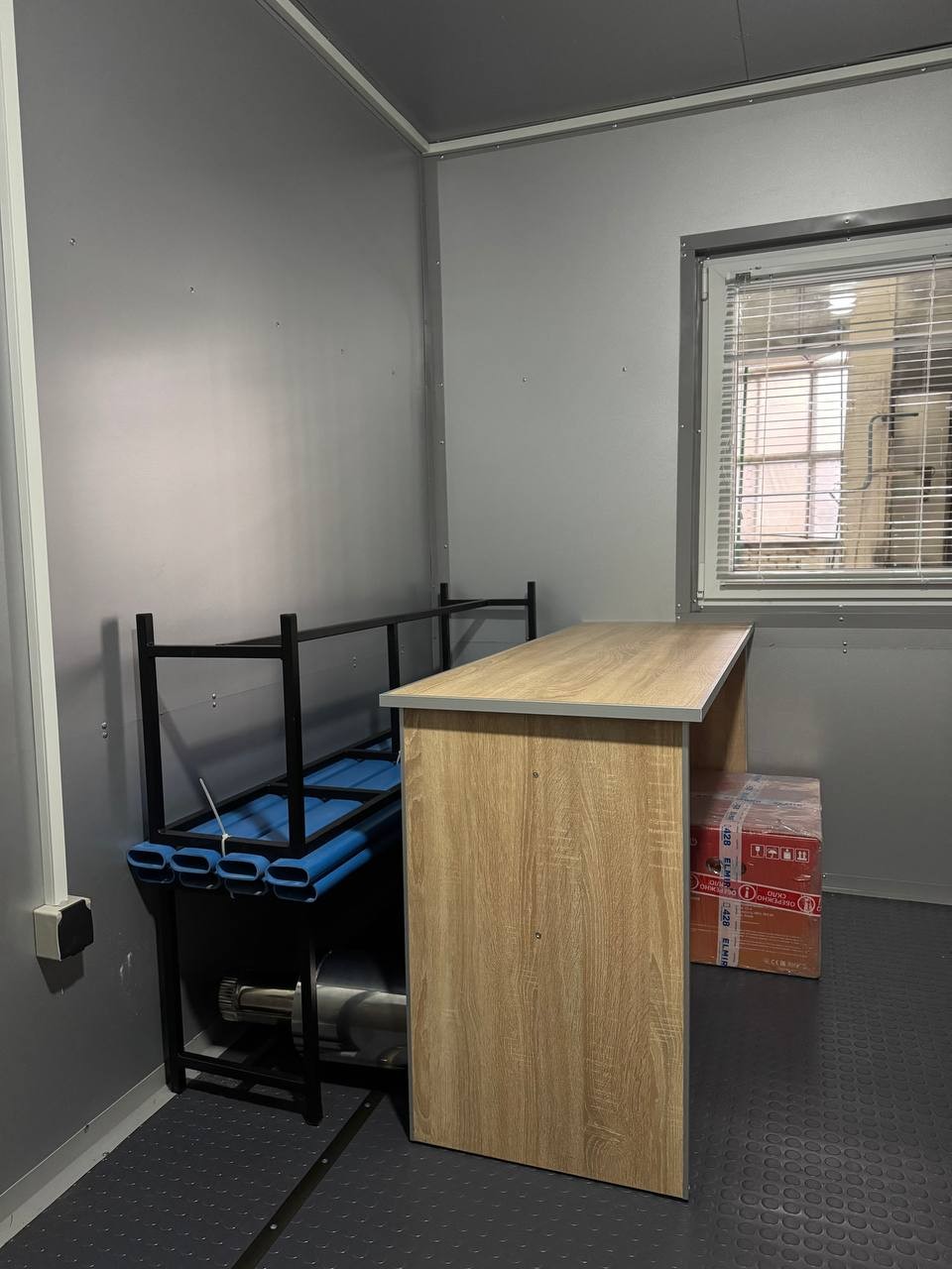 Промисловий модуль-битовка на шасі Промисловий модуль-битовка на шасі