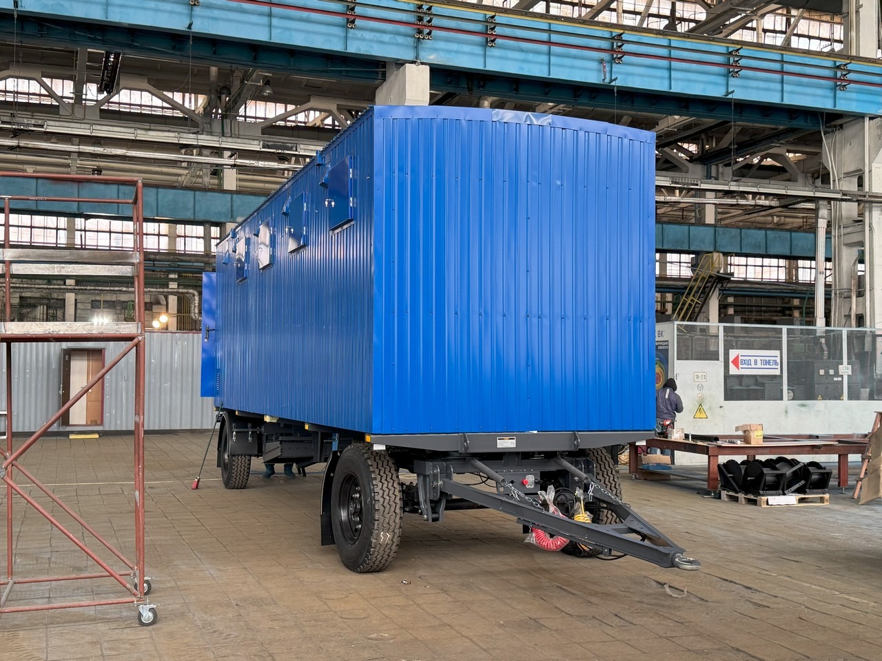 Вагон-побутівка на шасі Вагон-побутівка на шасі